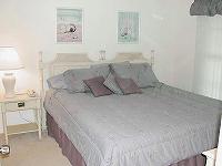 bed1.jpg (20126 bytes)